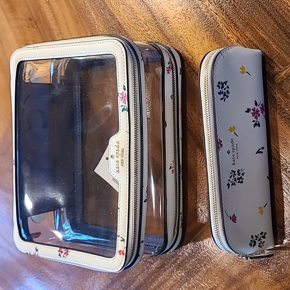Kate Spade Garden bouquet Staci travel cosmetic set